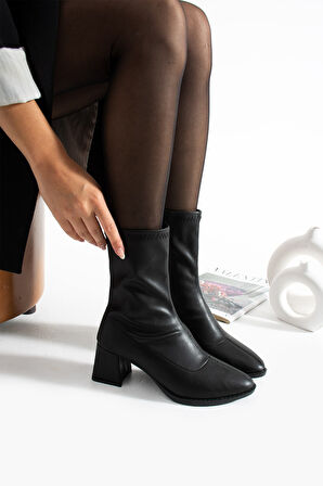 Siyah Kadın Kısa Topuklu Rahat Fermuarlı Bot