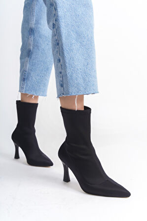 Siyah Kadın Topuklu Streç Bot
