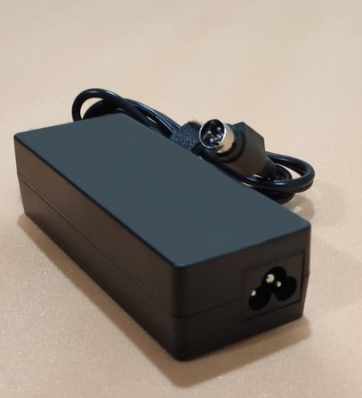 Hikvision Dvr 7804H-SN Dvr Kayıt Cihazı Adaptörü 12v 5a 4 Pin