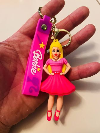 Barbie Bebek 3D Silikon Anahtarlık  Pembe Karakter Çanta & Araba Süsü (Karışık Model)