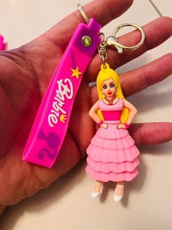 Barbie Bebek 3D Silikon Anahtarlık  Pembe Karakter Çanta & Araba Süsü (Karışık Model)