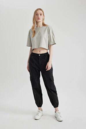DeFacto Coool Gabardin Jogger Pantolon Basic Düz Normal Bel Kargo Cepli B0454AX24SPBK27