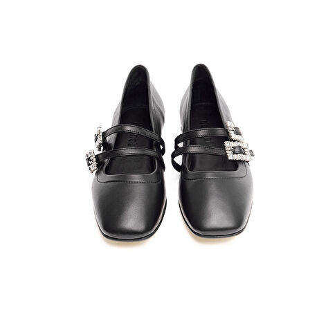 Günlük Tokalı Kadın Babet