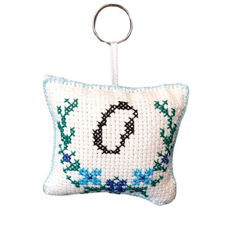 Uretti - Sibel 2453 9245 El Yapımı O Harfi Kanaviçe Anahtarlık