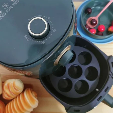 7 Gözlü Silikon Çok Amaçlı Airfryer Muffin Cupcake Kek ve Çörek Pişirme Kalıbı (3126)