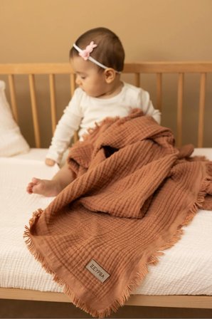 % 100 Pamuk 4 Katlı Müslin Örtü Mocha Mousse 110x110 cm (Bebek & Çocuk İçin) Püsküllü