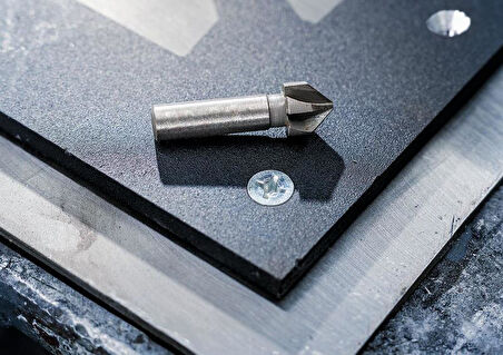 Bosch PRO 16 mm HSS Havşa Matkap Ucu, M8