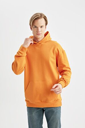 DeFacto Comfort Regular Fit Rahat Kalıp Kapüşonlu Kanguru Cepli Basic Düz Sweatshirt B4446AX24SPOG589