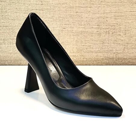 New Angel 721 Kadın Siyah Kadeh Ökçe Stiletto