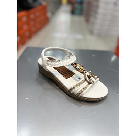 Guja 24y120-4 Kadın Masajlı Taban Taşlı Günlük Comfort Sandalet Beyaz