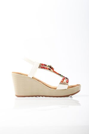 Guja 24y156-2 Kadın Taşlı 8 Cm Dolgu Topuklu Comfort Sandalet Beyaz
