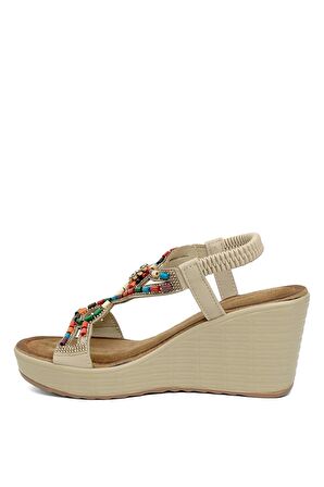 Guja 24y156-2 Kadın Taşlı 8 Cm Dolgu Topuklu Comfort Sandalet Bej