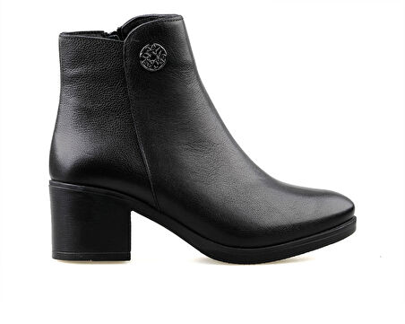 Castle Black 92160-1 Kadın Hakiki Deri Klasik Bot Siyah