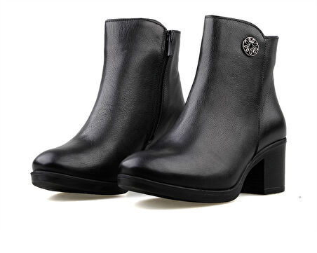 Castle Black 92160-1 Kadın Hakiki Deri Klasik Bot Siyah