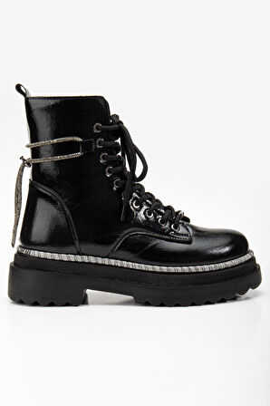 White Line 45 Kadın Simli Sargılı Kısa Postal Bot Siyah Kırışık Rugan