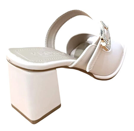 Flora 762 Kadın Kalın Topuklu Taşlı Tokalı Terlik Bej Rugan