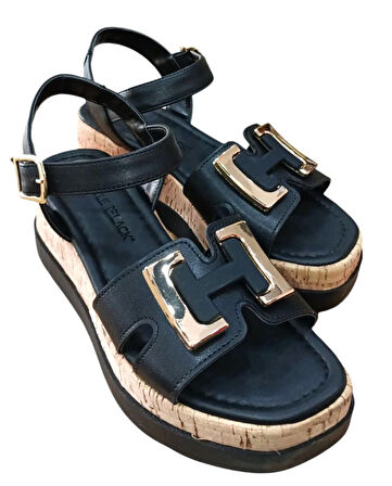 Castle Black 35182 Kadın Tokalı Dolgu Taban Sandalet Siyah