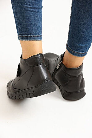 Fabbi-z-3609 Kadın Hakiki Deri Kemik Çıkıntılı Comfort Bot Siyah