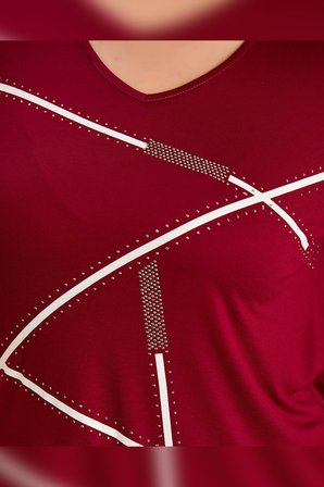 Wearon Kadın Nehir Geometrik Baskılı Taşlı Yırtmaçlı Bordo Tişört