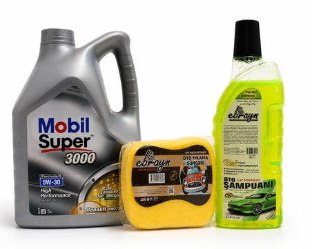 MOBİL SÜPER 3000 FORMULA R 5W-30 MOTOR YAĞI 5 Litre + Oto Şampuan 1000 ml + Yıkama Süngeri