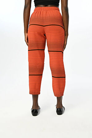 Yatay Çizgi Desenli Beli Lastikli Rahat Kalıp Pantolon