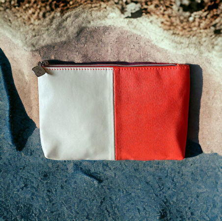 lancome truncu-krem Renk- Deri makyaj ve gece çantası-geniş24cm-derinlik-14cm