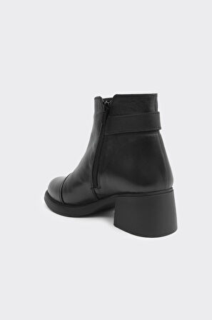 Hakiki Deri Fermuarlı Kadın Bot 