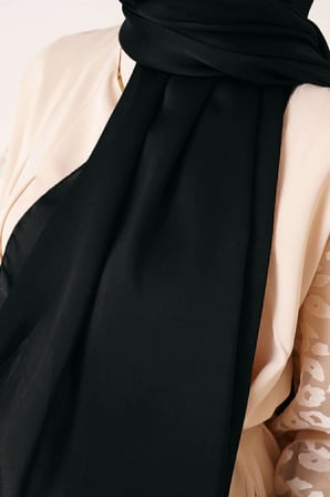 Parlak Saten Dokulu Kutaycollection Tesettür Abiye Şifon Şal.