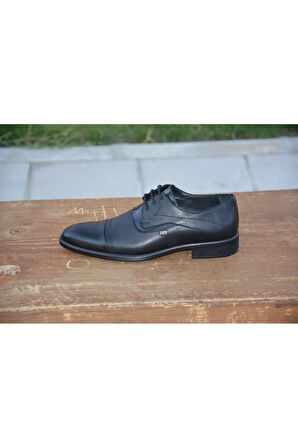 BerenniM354 Erkek Mevsimlik Kundura Hakiki Deri  Kauççuk Taban Bağlı