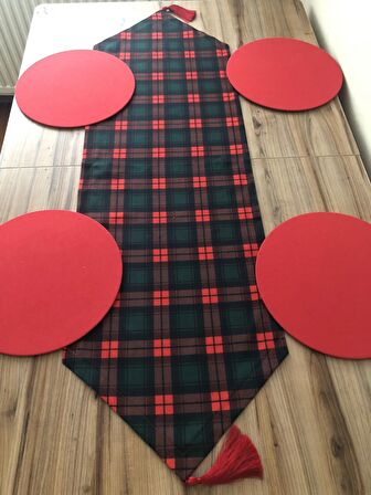 YILBAŞI EKOSE DESENLİ RUNNER & SUPLA