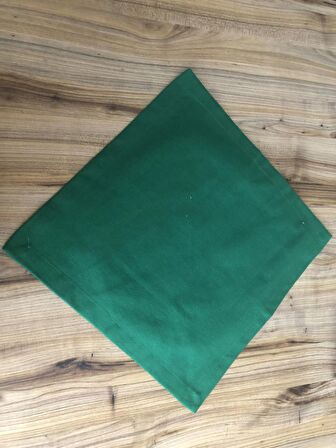 YAPRAK YEŞİLİ KUMAŞ PEÇETE (6 ADET) (40X40 CM)
