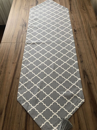 GRİ ÜZERİ BEYAZ MOROCCAN DESENLİ RUNNER