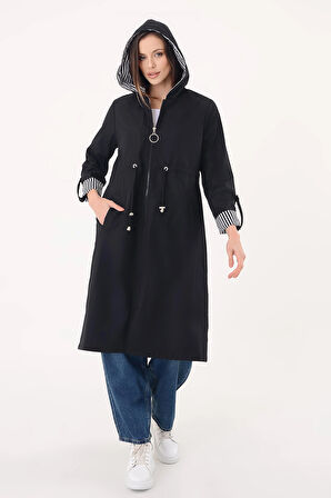 Kadın Siyah Beli Büzgülü Kapşonlu Trençkot