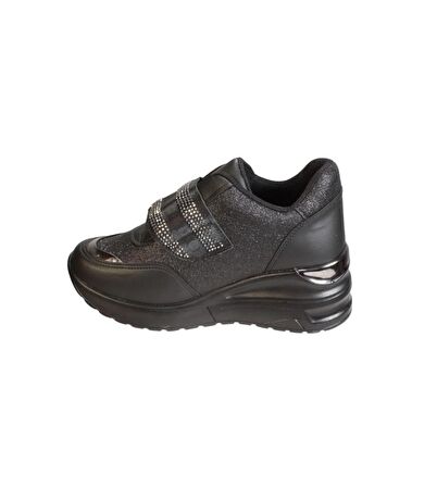 YAZKIŞ Kadın Siyah Beyaz Simli Tek Bant Üzeri Taşlı  Çırtlı 8cm Kalın Taban Fashıon Spor Ayakkabı