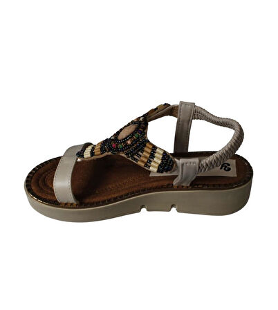 YAZKIŞ Kadın Siyah Ten Taşlı Lastikli Rahat Taban Sandalet Topuk Boyu 4cm