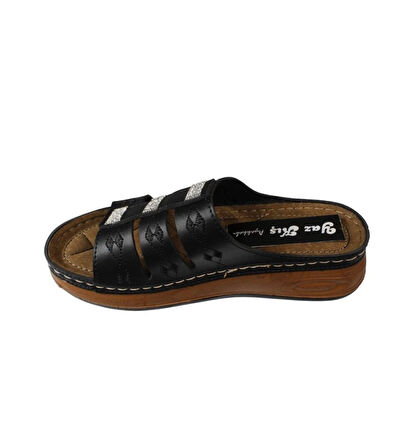 YAZKIŞ Kadın Siyah Krem Cilt Üzeri Taşlı Kalın Taban Comfort Taban terlik