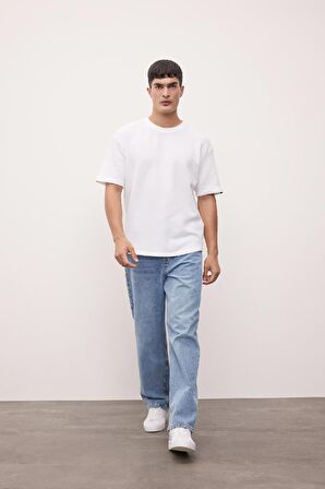 DeFacto Comfort Regular Fit Rahat Kesim Bisiklet Yaka Waffle Kumaş Pamuklu Basic Düz Kısa Kollu Tişört B4443AX24AUER105