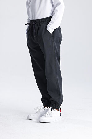 Jogger Pantolon