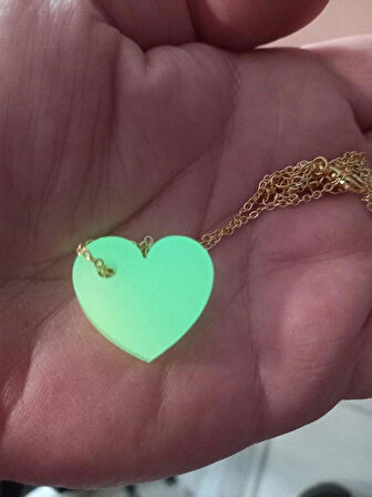 Fosforlu Siyah Duvar Saati Çap 22 cm Karanlıkta Parlayan Fosforlu Zincir Kolye