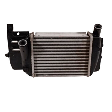 Toyota Subaru Trezıa 1.4d 11 Ve Sonrası Uyumlu-Turbo Radyatörü 250X188,2X64- 17940-0N090-WISCO