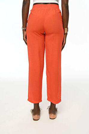 KADIN BELİ LASTİKLİ RAHAT KALIP DÜZ RENK PANTOLON