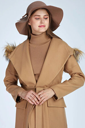 VEGER KAPÜŞONU KÜRKLÜ ÖZEL TASARIM İHRACAT KALİTESİ KAŞE KABAN