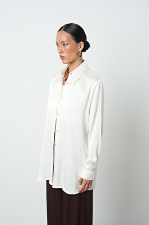 Kadın Ekru Renk Karışık Desenli Oversize Kesim Gömlek