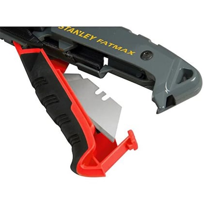 Stanley Fatmax 0-10-242 Kendiliğinden Geri Çekilen Maket Bıçağı