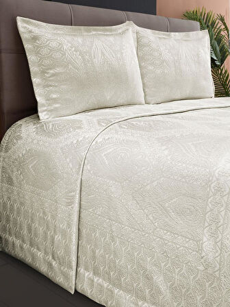 Jakarlı Grena Yatak Örtüsü Seti