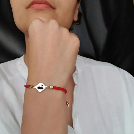 Eşkenar Dörtgen Motifli Bayanlara 14 Ayar Altın Plakalı Örgülü Kuğu Bilekliği-326sembol-kırmızı