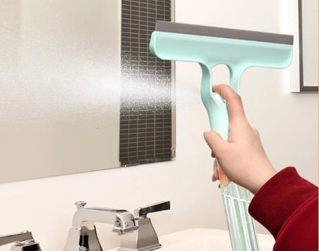 4 in 1 Spreyli Çek Çekli Camsil ve Fırça Aparatı