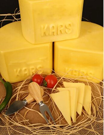 Eski Kars Kaşarı 1 Kg