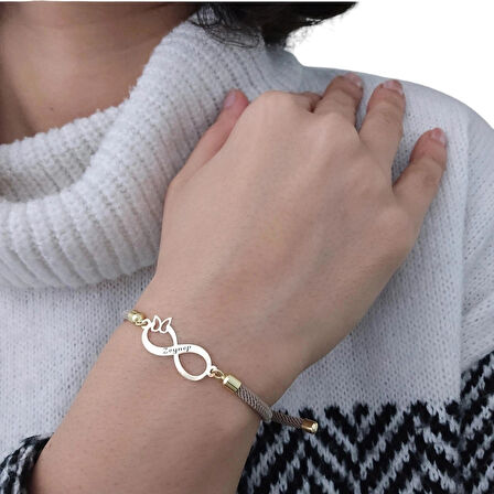 Zeynep İsmine Özel 14 Ayar Altın Plakalı Örgü İpli Sonsuzluk Figürlü Hediye Bileklik-329isim-krem