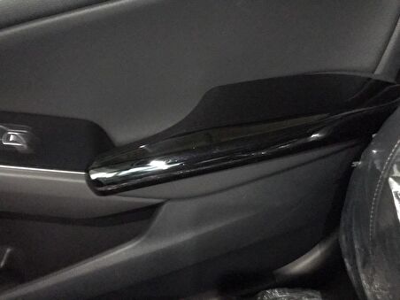 2022 Cıvıc Kolcak Kaplama - Pıano Black